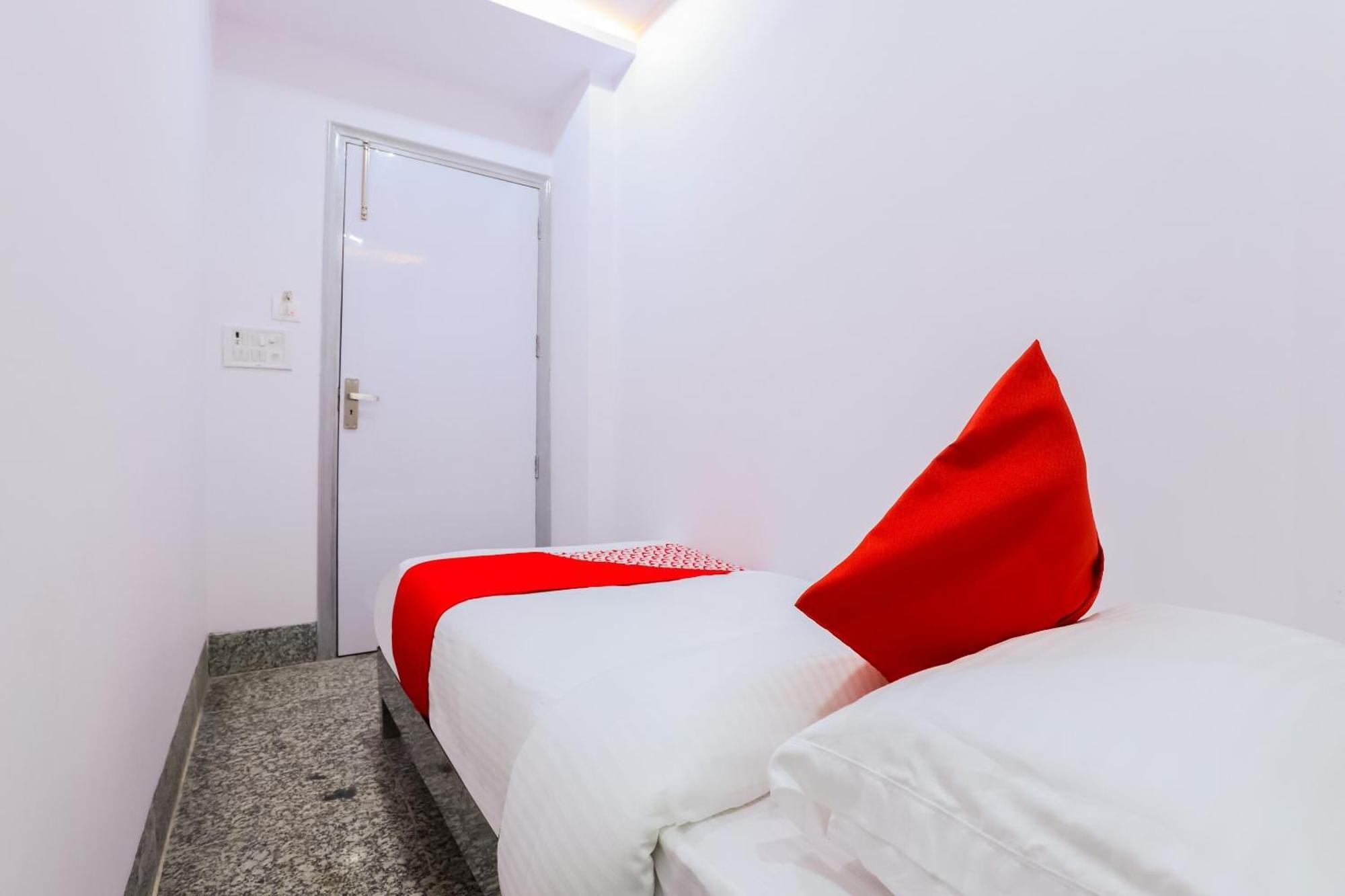 Hotel O New Tech India Delhi  Extérieur photo